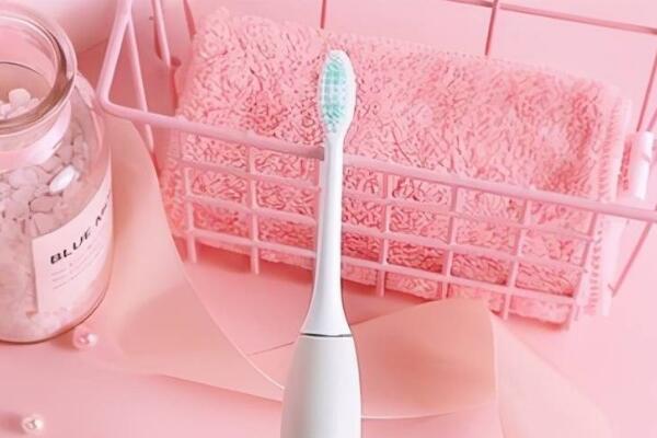 電動牙刷價(jià)格區(qū)別：常見的三種不同價(jià)格電動牙刷的區(qū)別介紹