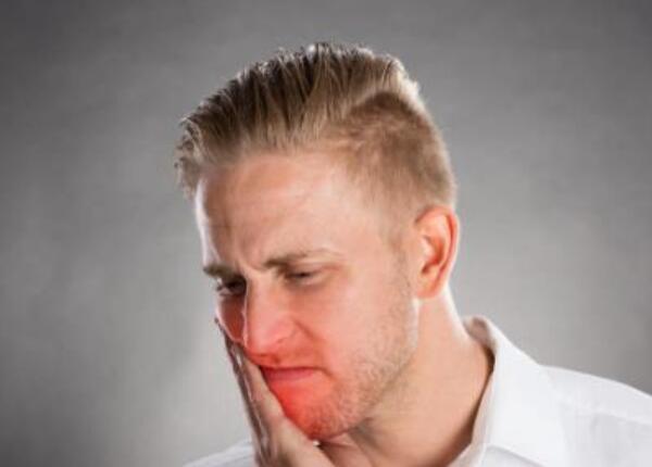 哪些人不適合用電動(dòng)牙刷？這3類(lèi)人不適合用電動(dòng)牙刷！