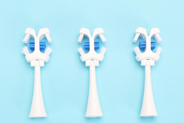 電動牙刷替換頭有型號嗎？常見的幾種電動牙刷替換頭介紹
