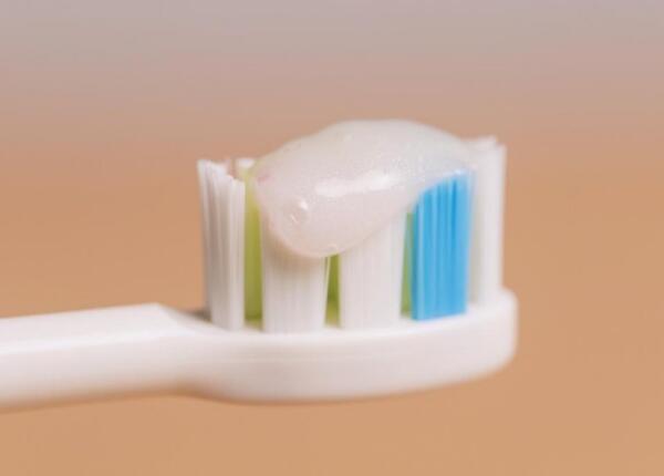 搖擺式牙刷選擇的幾大關(guān)鍵 電動牙刷搖擺式