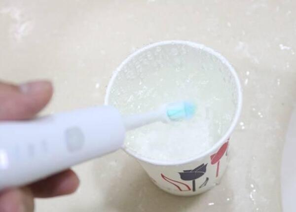 磁懸浮聲波牙刷 磁懸浮聲波電動(dòng)牙刷工作原理