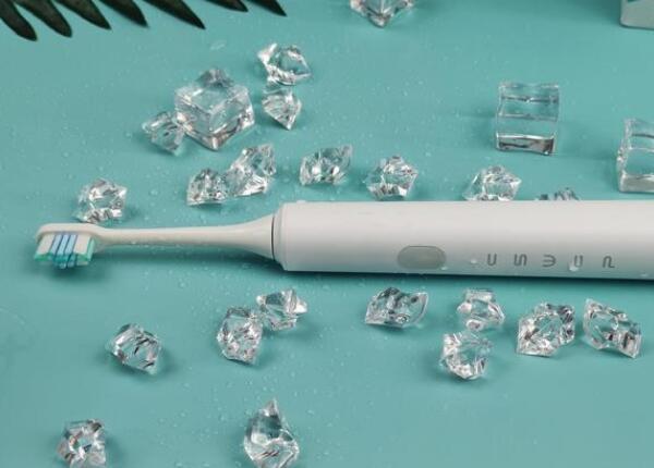 磁懸浮聲波電動(dòng)牙刷 磁懸浮聲波電動(dòng)牙刷